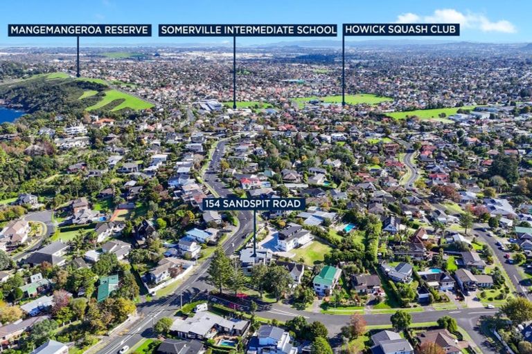 Photo of property in 154 Sandspit Road, Shelly Park, Auckland, 2014