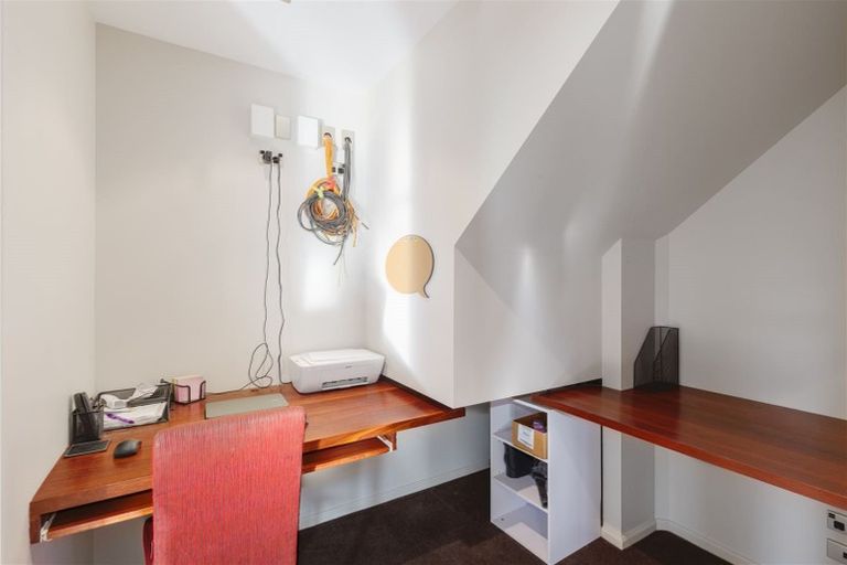 Photo of property in 562a Bower Avenue, Parklands, Christchurch, 8083