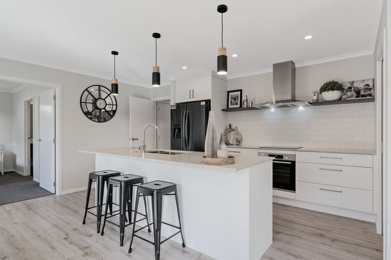 Photo of property in 19a Augusta Rise, Omokoroa, 3114