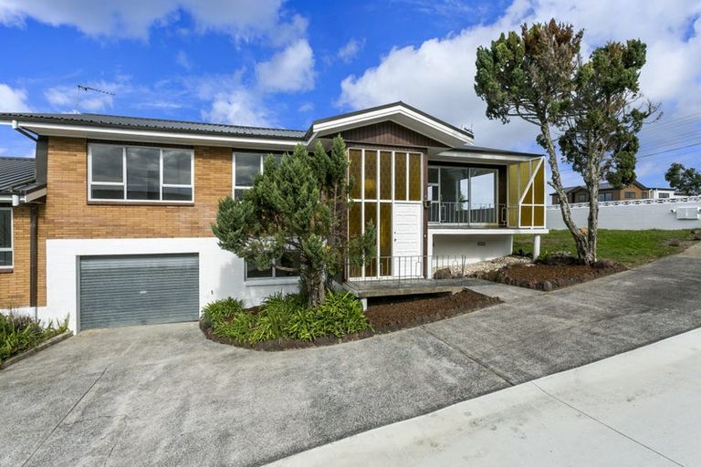 Photo of property in 1/169 Forrest Hill Road, Forrest Hill, Auckland, 0620