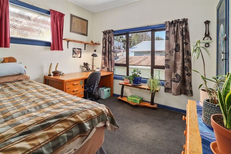 Photo of property in 87 Toi Toi Street, Toi Toi, Nelson, 7010