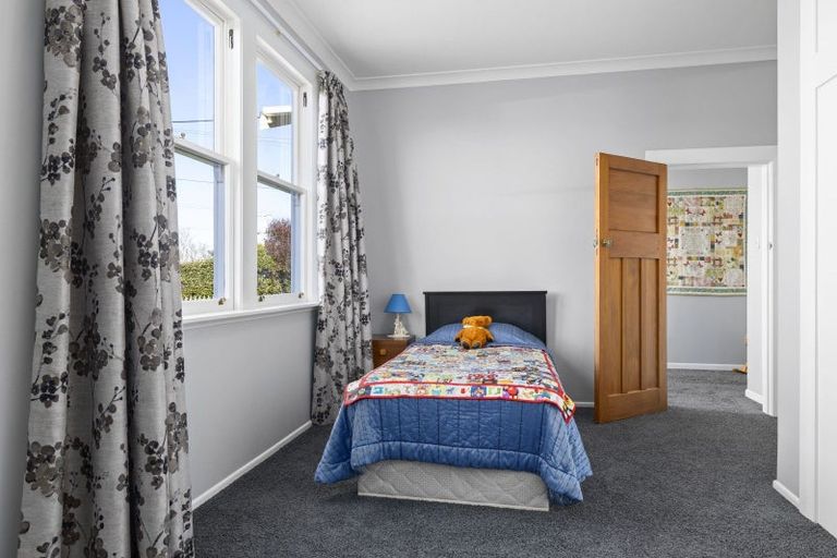 Photo of property in 122 Pownall Street, Masterton, 5810