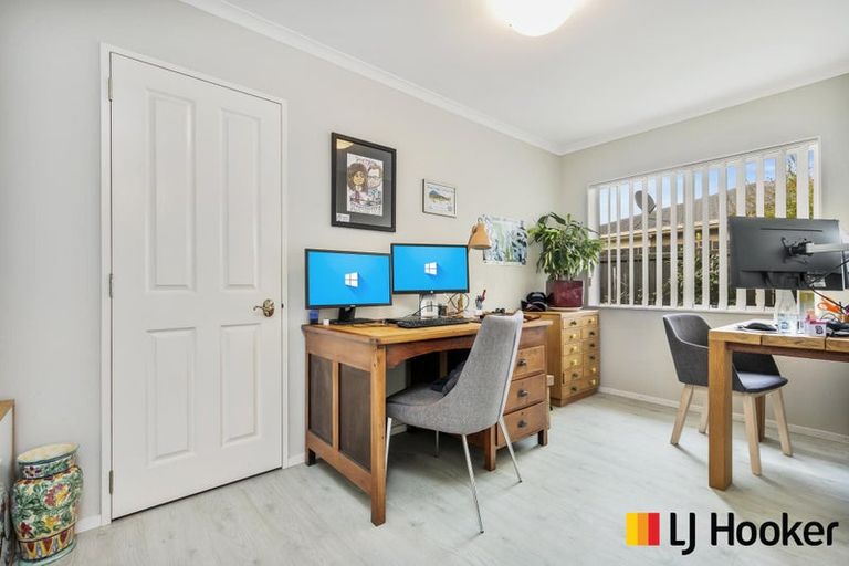 Photo of property in 12 Tington Avenue, Wattle Downs, Auckland, 2103