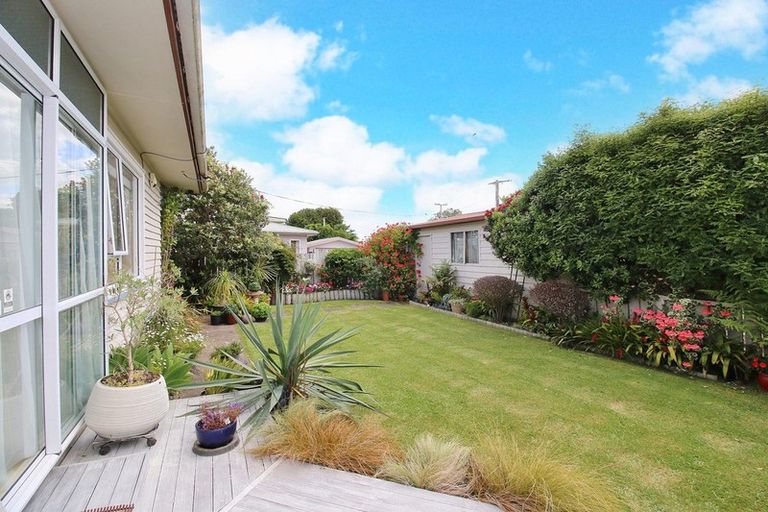 Photo of property in 1/114 Hynds Road, Gate Pa, Tauranga, 3112