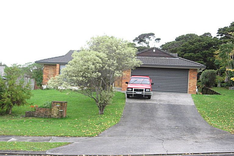 Photo of property in 4 Peretao Rise, The Gardens, Auckland, 2105