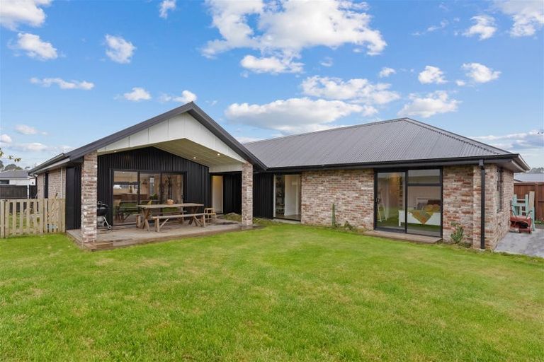 Photo of property in 16 Delapre Drive, Rolleston, 7615