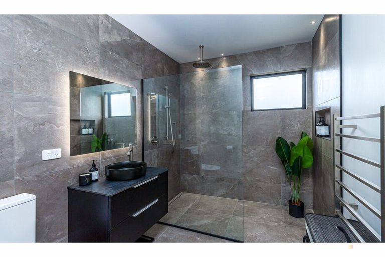 Photo of property in 66c Dobson Street, Gleniti, Timaru, 7910