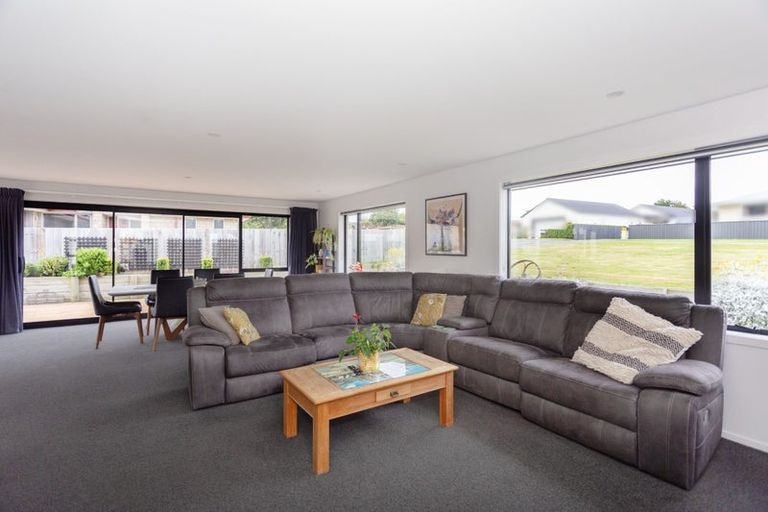 Photo of property in 12a Sussex Street, Weston, Oamaru, 9401