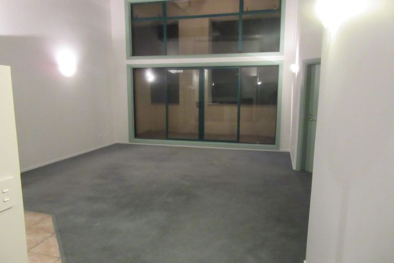 Photo of property in Vicino Apartments, 16/33 Taranaki Street, Te Aro, Wellington, 6011