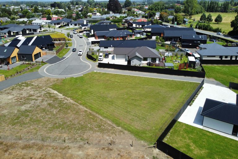 Photo of property in 33 Franks Place, Outram, 9019