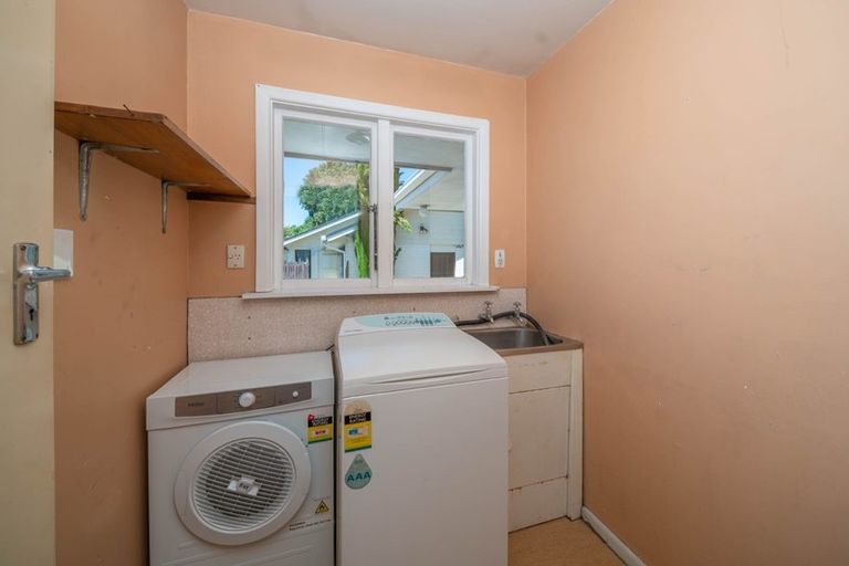 Photo of property in 2/60 Grahams Road, Burnside, Christchurch, 8041