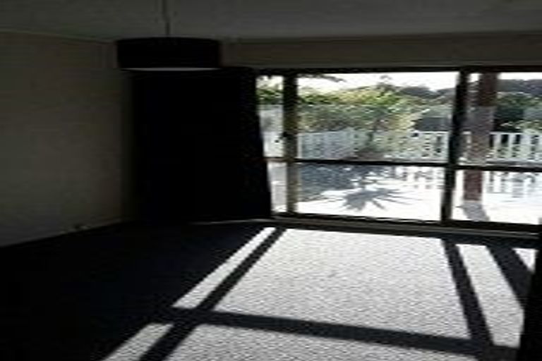 Photo of property in 8 Sunbrae Drive, Silverstream, Upper Hutt, 5019