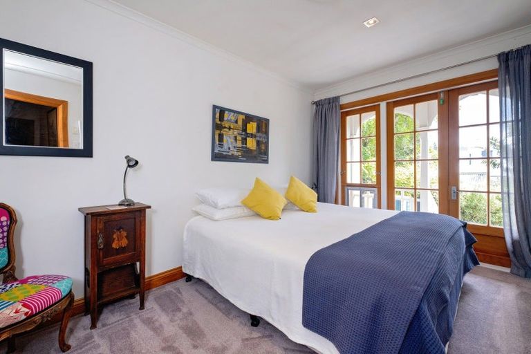 Photo of property in 29 Cameron Road, Bluff Hill, Napier, 4110