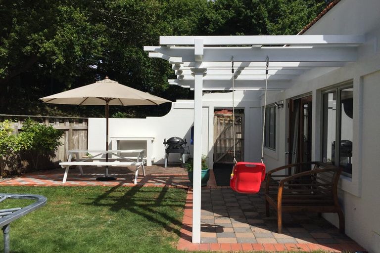 Photo of property in 1 Banbury Crescent, Fairfield, Hamilton, 3214