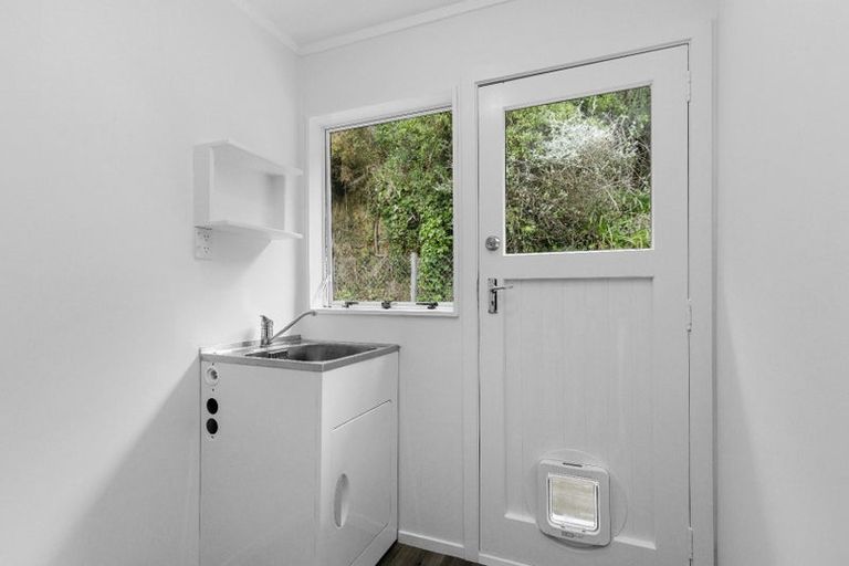 Photo of property in 25a Wye Street, Island Bay, Wellington, 6023