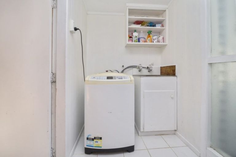 Photo of property in 17 Cornwall Street, Patea, 4520