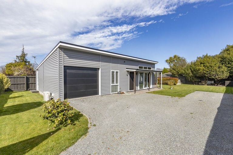 Photo of property in 7 Newnham Street, Rangiora, 7400