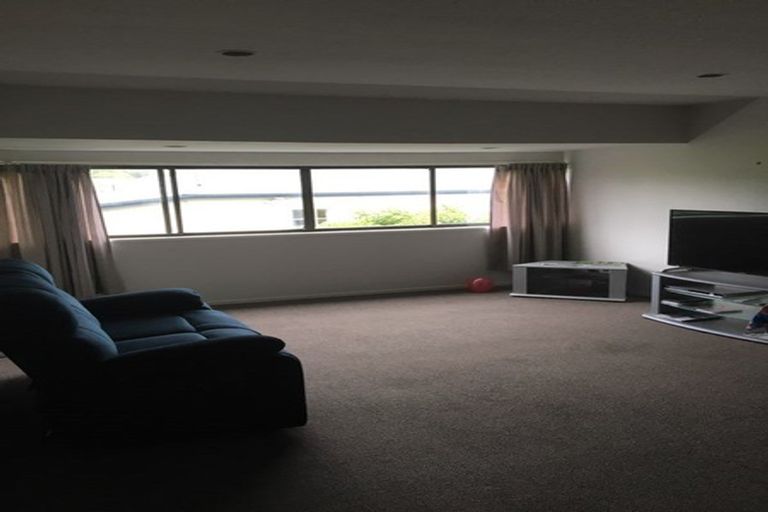 Photo of property in 4/107 Holly Road, St Albans, Christchurch, 8014