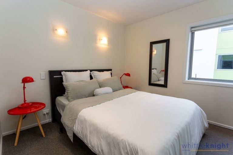 Photo of property in 2/193h Rattray Street, Riccarton, Christchurch, 8041