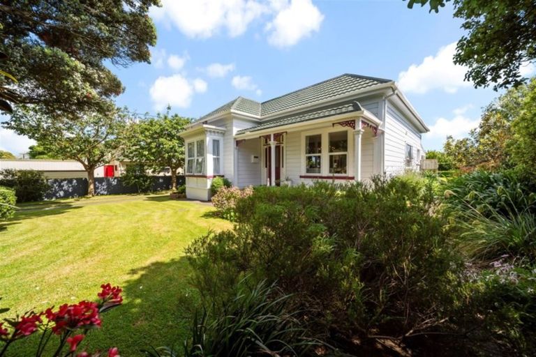 Photo of property in 31 Ngatai Street, Manaia, 4612