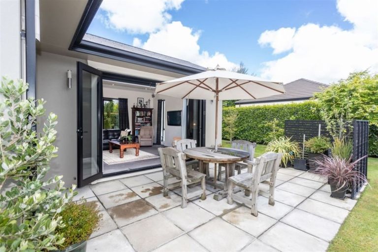 Photo of property in 64 Woodhurst Drive, Casebrook, Christchurch, 8051