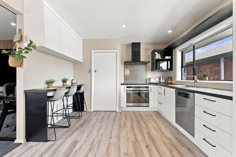Photo of property in 1/43 Dunbars Road, Halswell, Christchurch, 8025