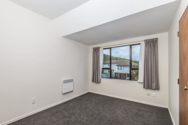 Photo of property in 45a Satara Crescent, Khandallah, Wellington, 6035
