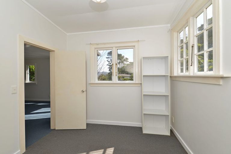 Photo of property in 113 Orangi Kaupapa Road, Northland, Wellington, 6012