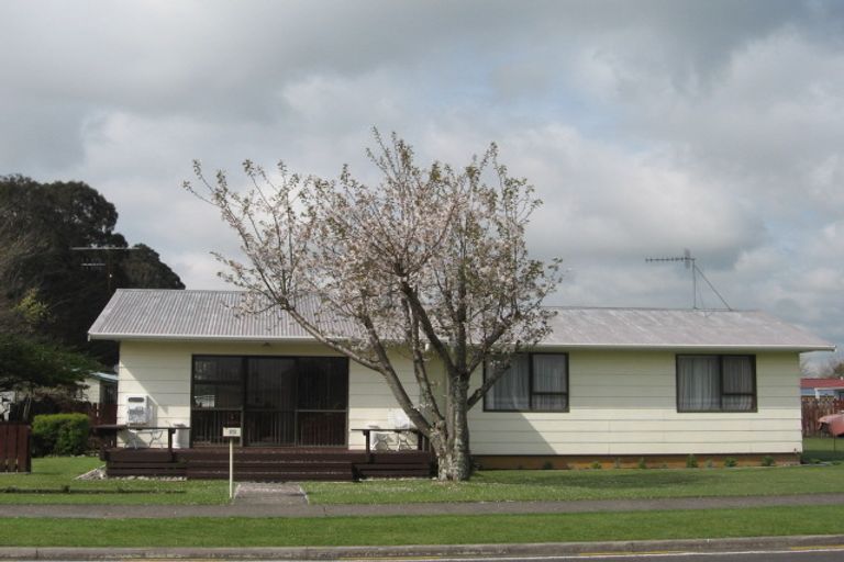 Photo of property in 79b Kawaha Point Road, Kawaha Point, Rotorua, 3010