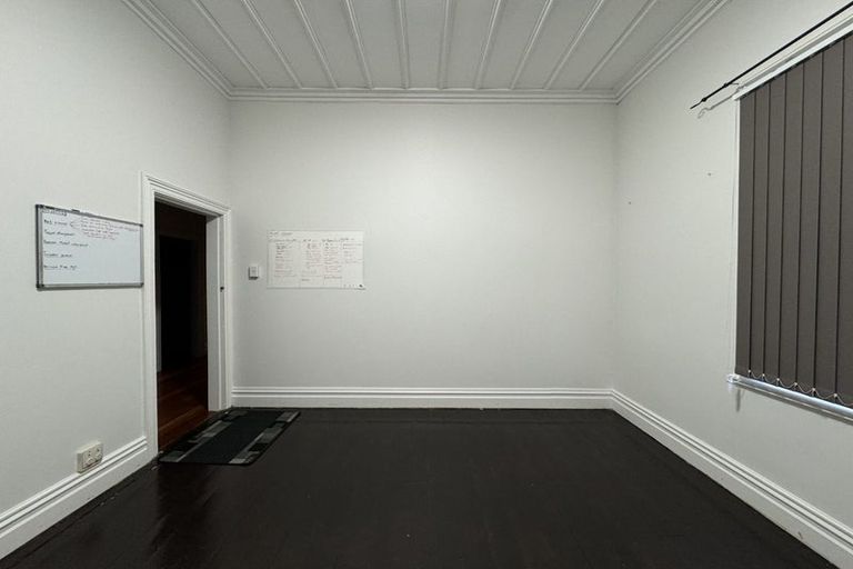 Photo of property in 1/435 Great South Road, Opaheke, Papakura, 2113