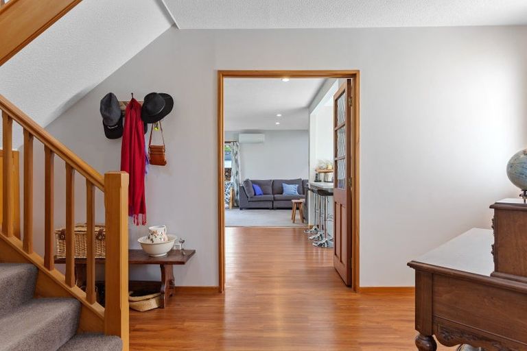 Photo of property in 1/144a Yaldhurst Road, Sockburn, Christchurch, 8042