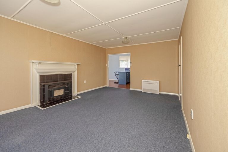 Photo of property in 1 Blyth Street, Holmes Hill, Oamaru, 9401