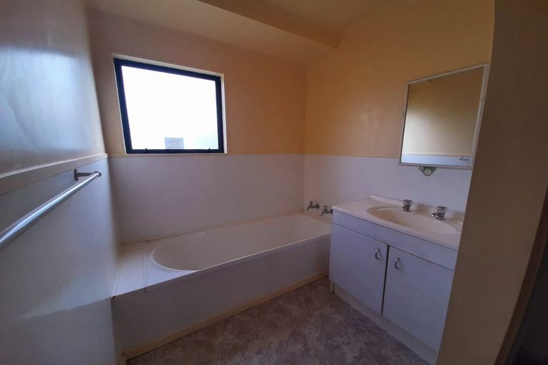 Photo of property in 8a Paterson Street, Frankton, Hamilton, 3204