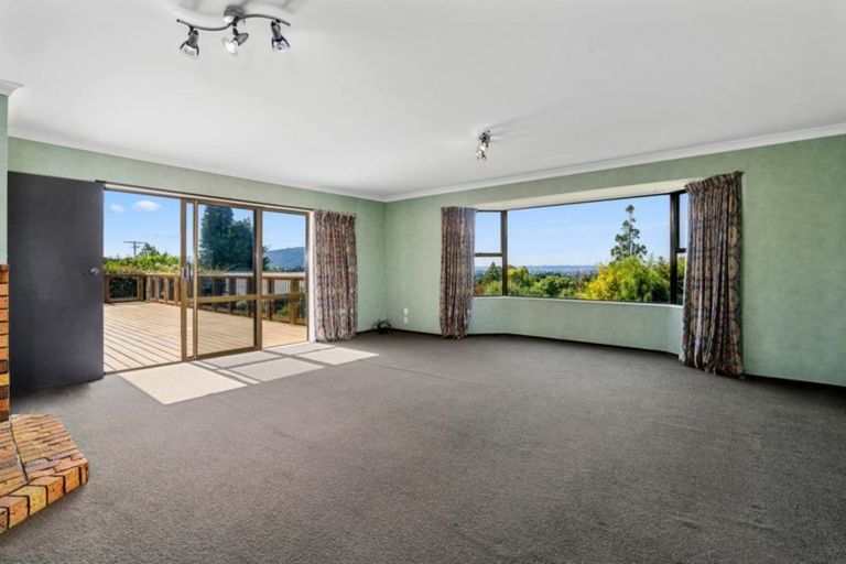 Photo of property in 29 Wychwood Crescent, Springfield, Rotorua, 3015