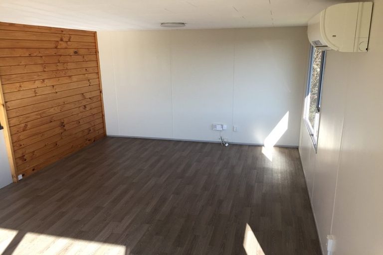 Photo of property in 7 Grenadine Place, Unsworth Heights, Auckland, 0632