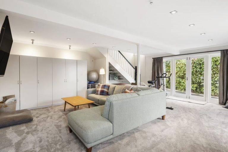 Photo of property in 49 Jubilee Road, Khandallah, Wellington, 6035