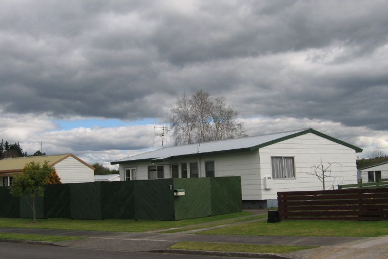 Photo of property in 3 Olivine Street, Poike, Tauranga, 3112
