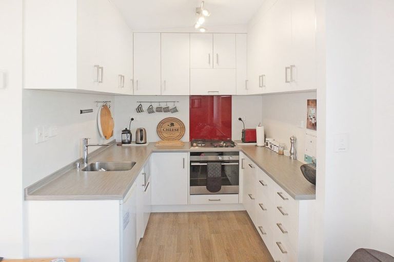 Photo of property in 3 Kent Terrace, Foxton Beach, Foxton, 4815