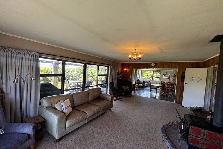 Photo of property in 653 Carrington Road, Hurworth, New Plymouth, 4371