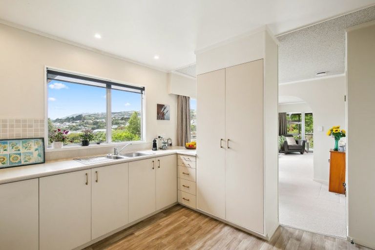 Photo of property in 2a Mckeefry Grove, Tawa, Wellington, 5028