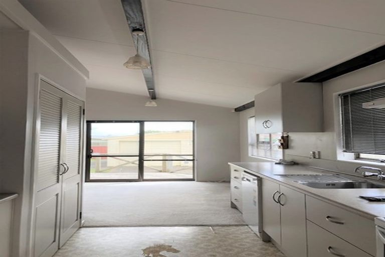 Photo of property in 55 Meadowvale Drive, Levin, 5510