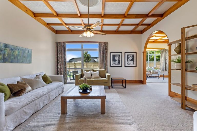 Photo of property in 178 Hurndall Street East, Maungaturoto, 0520