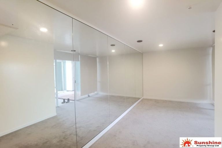 Photo of property in 433 Riddell Road, Glendowie, Auckland, 1071