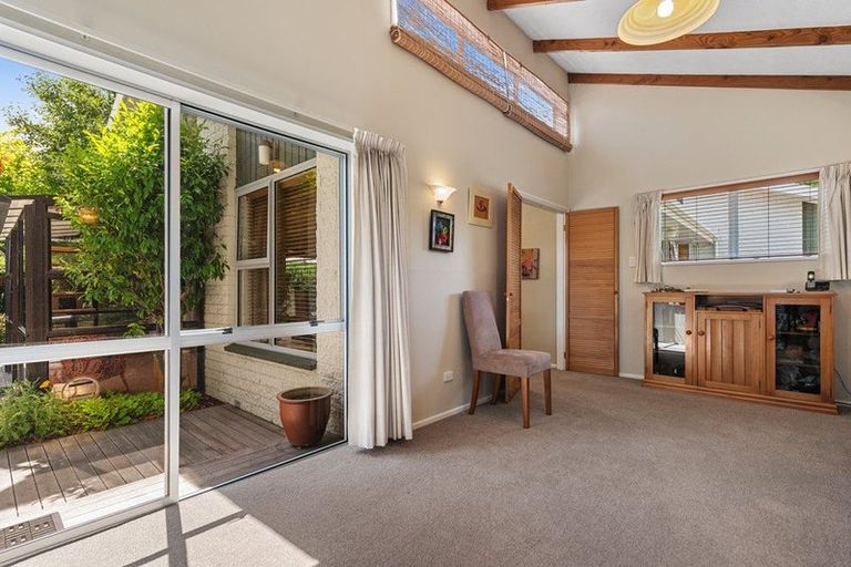 Photo of property in 61 Gladson Avenue, Sockburn, Christchurch, 8042