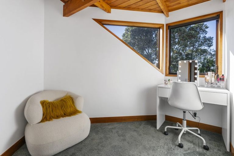 Photo of property in 7 Inkster Street, Birkenhead, Auckland, 0626