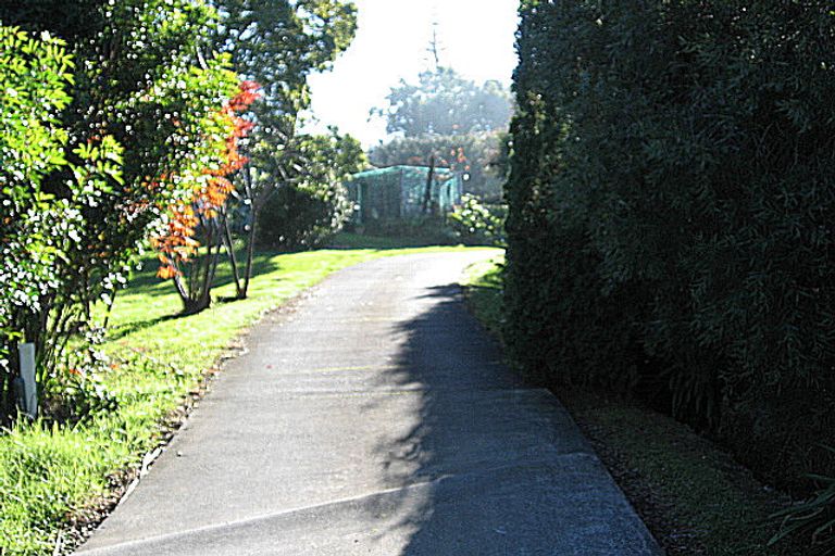 Photo of property in 66 Kemp Road, Kerikeri, 0230