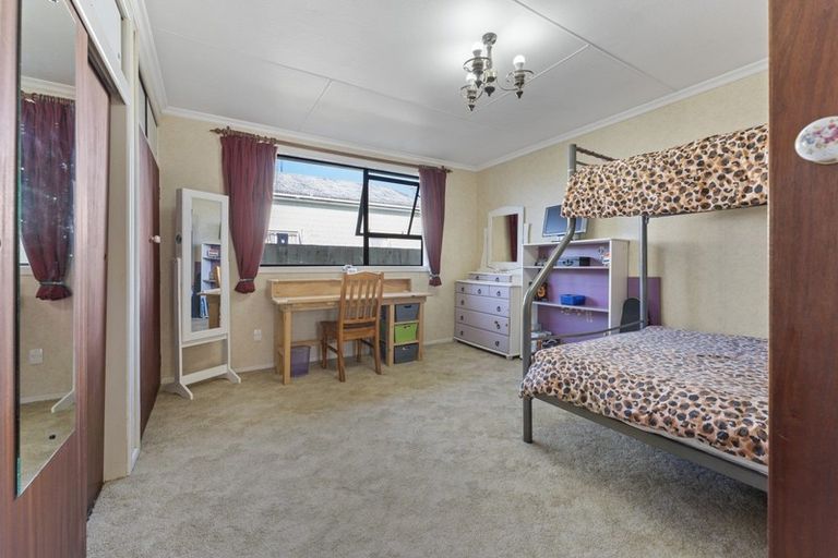 Photo of property in 12 Cordelia Street, Stratford, 4332