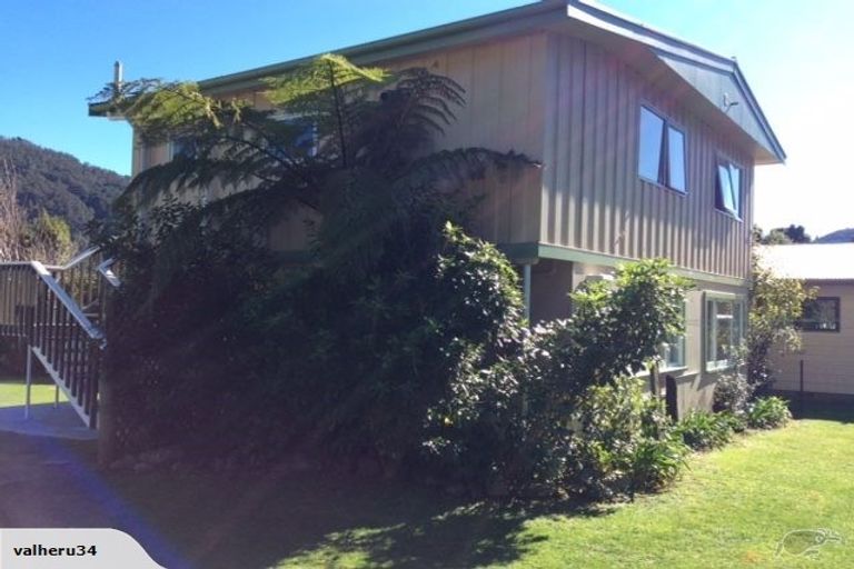 Photo of property in 5 The Parade, Okiwi Bay, French Pass, 7193