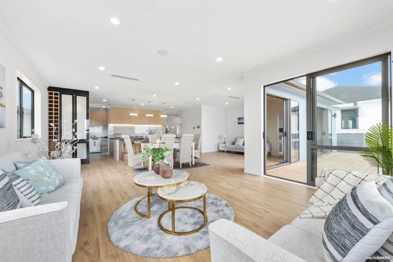 Photo of property in 20 Evergreen Parade, Rosehill, Papakura, 2113