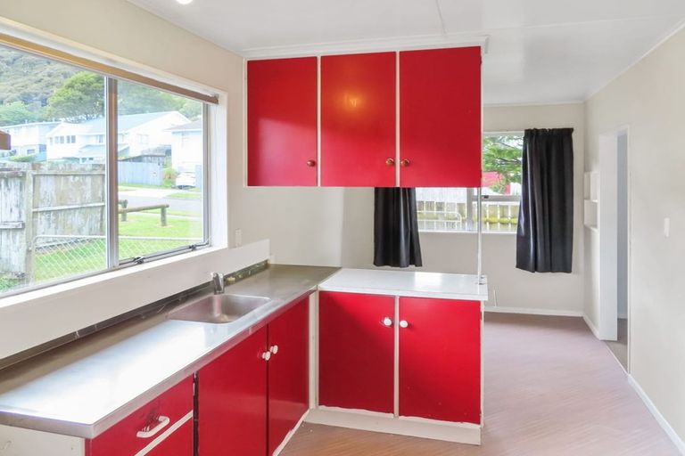 Photo of property in 19 Antrim Crescent, Wainuiomata, Lower Hutt, 5014